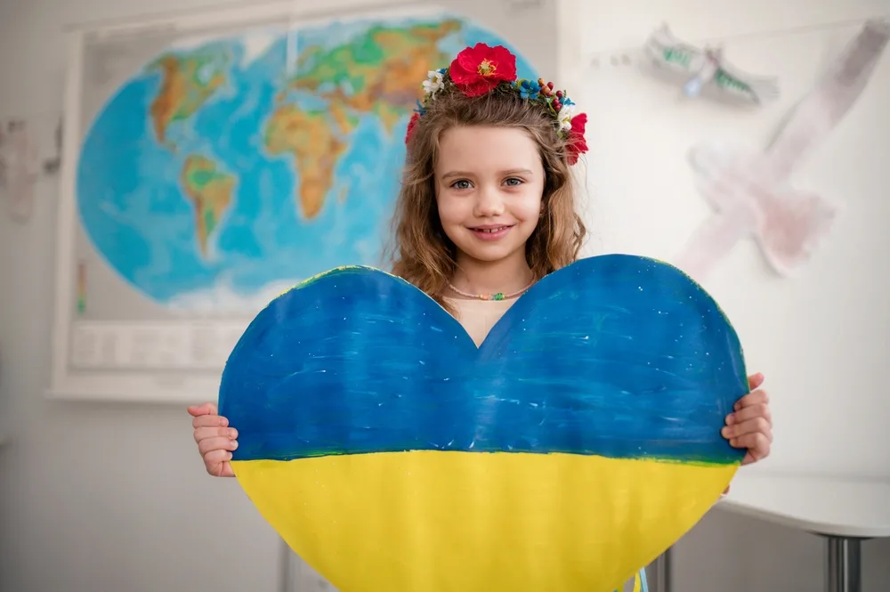 Українські діти за кордоном зможуть отримати сертифікат за збереження національної ідентичності